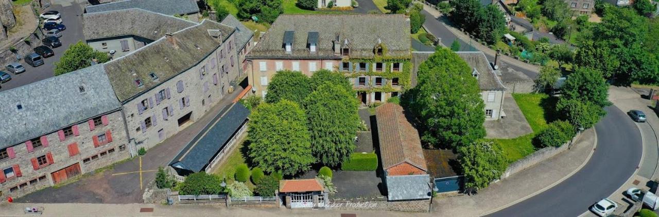 Les Tilleuls Besse-et-Saint-Anastaise Exterior foto